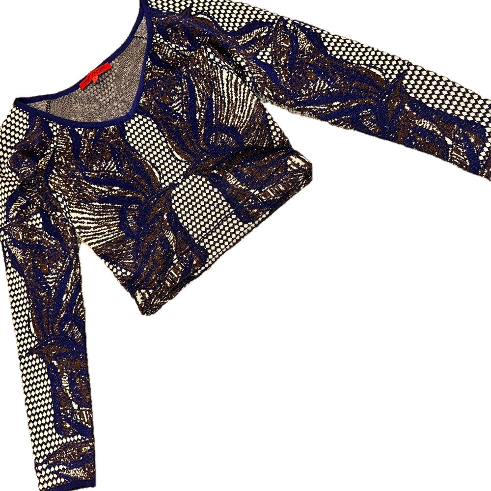 Elegant Blue Patterned Women's Long Sleeve Crop Top